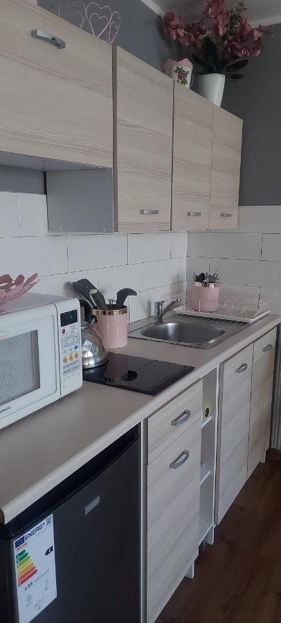 Pokoje U Camili Apartment เรวา ภายนอก รูปภาพ